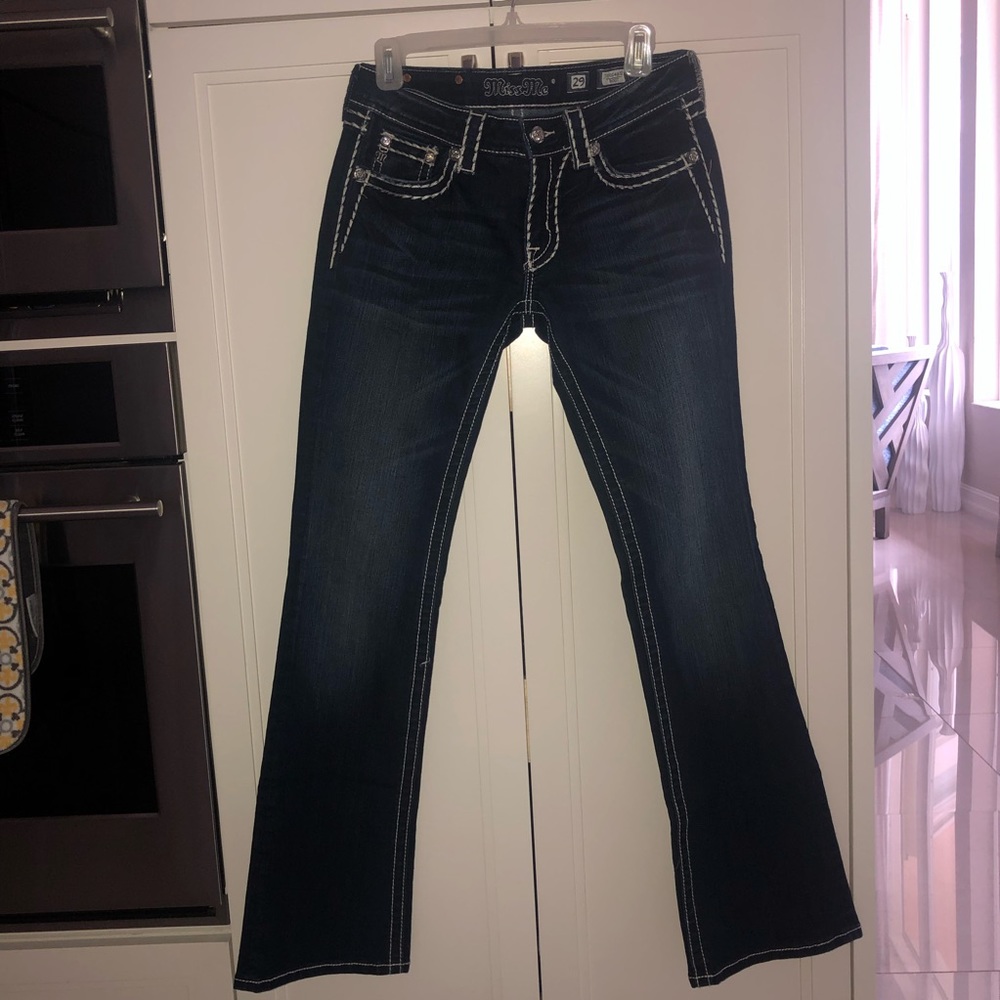 Embroidered jeans bootleg cut